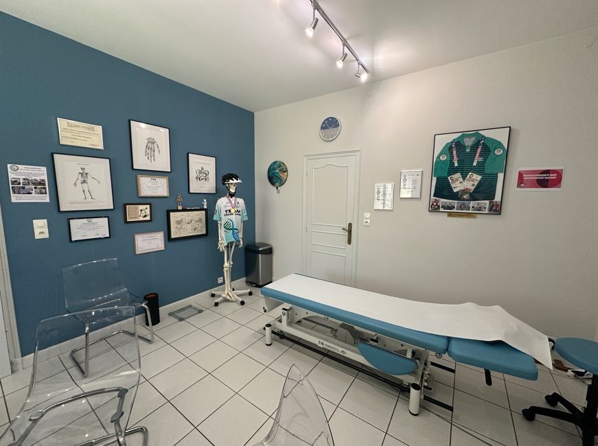 photo-interieur-cabinet-osteopathique-thomas-brousse-osteopathe-chateauroux-jeux-olympique-paris-2024
